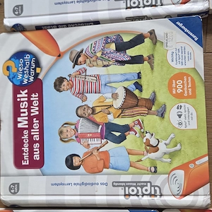 8 tiptoi Bücher ein Stift und ein Spiel bei dem man spielerisch das Uhrlesen lernt Bild 6