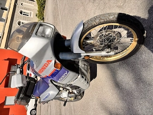 Honda Transalp gebraucht EZ 1987, garagengepflegt neu vorgeführt  Bild 5
