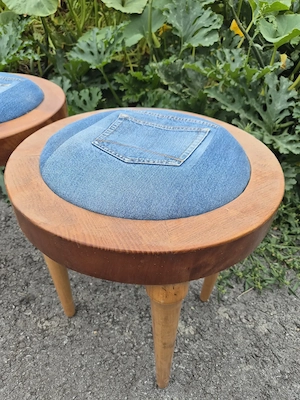 Hocker im Jeanslook Bild 2
