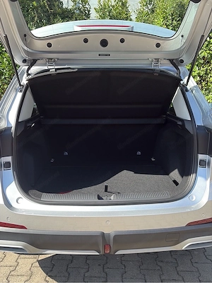 Leihwagen MG ZS Hybrid  Bild 2