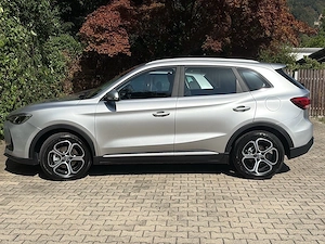 Leihwagen MG ZS Hybrid  Bild 3