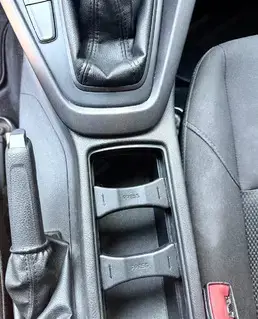 Ford Focus Traveller 1,6 TDCi Trend Kombi   Family Van (2015) Bild 5