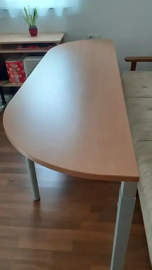 Arbeits Tisch