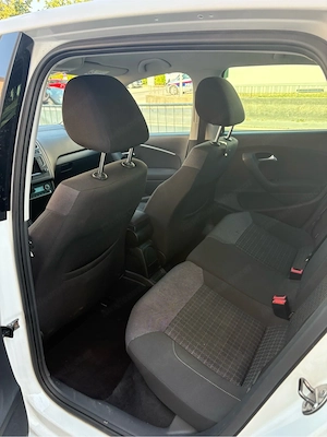 VW Polo Baujahr 2016 Bild 3
