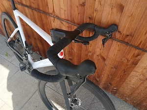 Rennrad Kraftstoff Bild 3