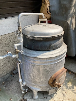Waschkessel, Wurstkessel, Schlachtkessel. Bienenwaben Rähmchen reinigen Bild 2