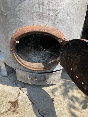Waschkessel, Wurstkessel, Schlachtkessel. Bienenwaben Rähmchen reinigen Bild 4