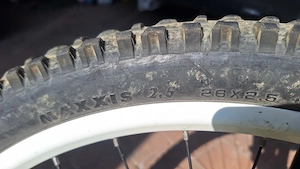 Downhillbike  Bild 2