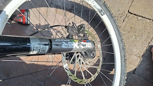 Downhillbike  Bild 5
