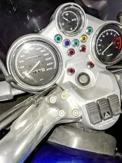 BMW Motorrad R 1100 R A Bild 7