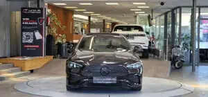 Mercedes-Benz E 300 Bild 2
