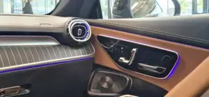 Mercedes-Benz E 300 Bild 17