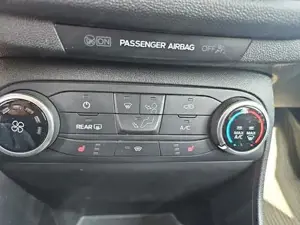 Ford Fiesta Bild 18