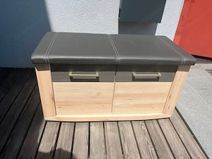 Schuhkasten Bild 2