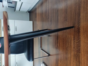 Tischfüße aus Metall Bild 2