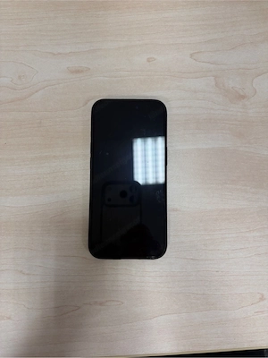 iPhone 15 128 GB Schwarz   sehr guter Zustand Bild 2
