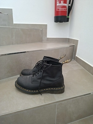 Dr. Martens