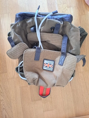 Superdry Rucksack  Bild 3