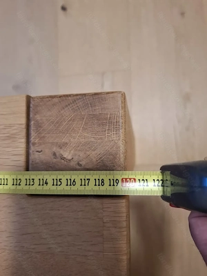 Couchtisch aus massiv Holz Bild 3