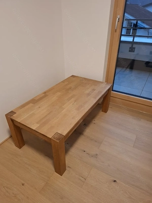 Couchtisch aus massiv Holz Bild 5