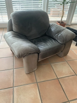 Leder Couch mit 2 Sesseln  und einer 2 er Bank