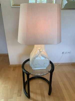 Stehlampe mit Porzellanfuß Bild 2