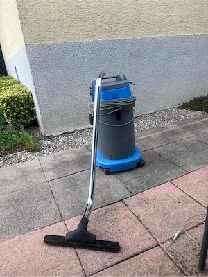 Nass und Trockensauger Bild 4