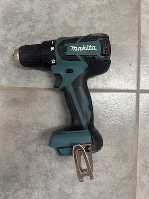 Makita DDF459   18 V Akku-Bohrschrauber Bohrmaschine