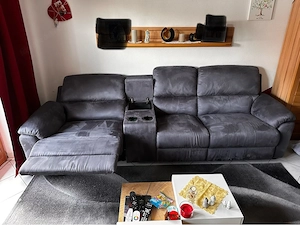 Dreisitzersofa Grau mit Relaxfunktion + Getränkehalter mit Kühlfunktion Bild 2