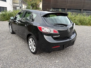 Mazda 3 1.6i GT-E Bild 4