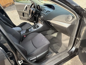 Mazda 3 1.6i GT-E Bild 6