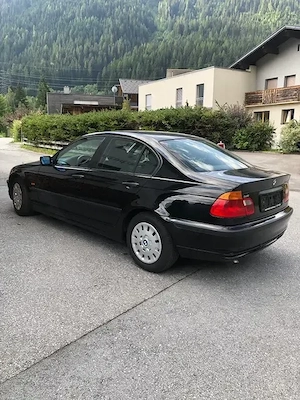 BMW 320d E46 Limo | 1. Hand | Original 161.000 km | ROSTFREI & Garagenwagen, kein SALZ | TÜV NEU Bild 3
