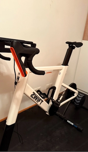 Zwift Indoor Trainer  Bild 2