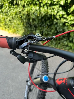 Scott Genius 740 Fully Mountainbike   Top Zustand, voll ausgestattet Bild 3