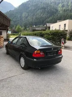 BMW 320d E46 Limo | 1. Hand | Original 161.000 km | ROSTFREI  Garagenwagen, kein SALZ | TÜV NEU Bild 4