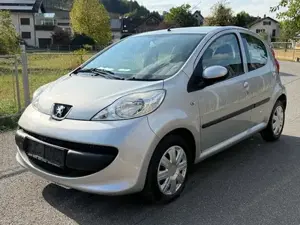 Peugeot 107 AUTOMATIK 2.Besitz Bild 4