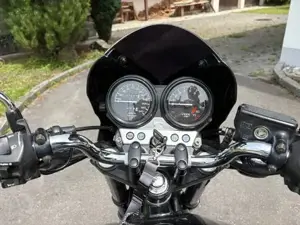 HONDA  RC42 mit 73 PS Top Zustand Bild 4