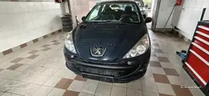 Peugeot 206+  Bild 2