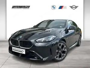 BMW 220 Vorführwagen // Gran Coupe // Harman Kardon Sound System // Anhängerkupplung
