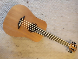 Bass Ukulele zu verkaufen  Bild 2