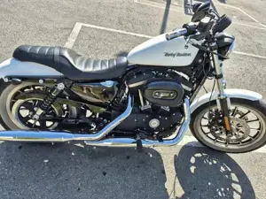 Harley Davidson Sportster XL883R Bild 4