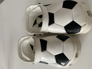 Crocs Fussball Größe 33 - 34