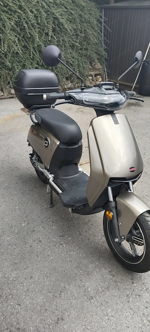 Elektroroller 45 km h Bild 6
