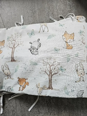 Baby Nestchen   Bettumrandung 420 cm - Süßes Waldtiere-Motiv - Top Zustand! 