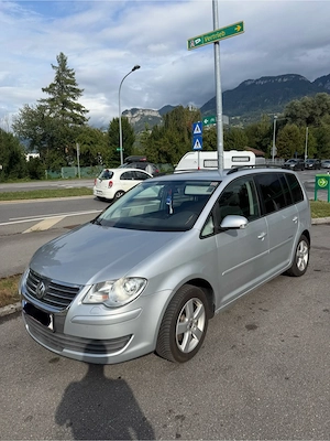 Touran 1.9tdi neu tüv Bild 3