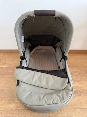 ABC Kinderwagen Sportsitz und Wanne Bild 8