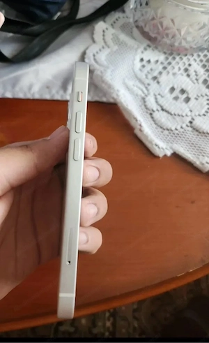IPhone 12 mini Bild 4