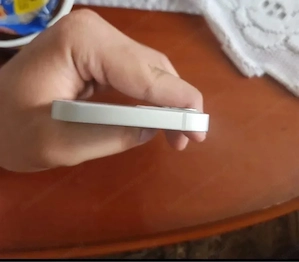 IPhone 12 mini Bild 5