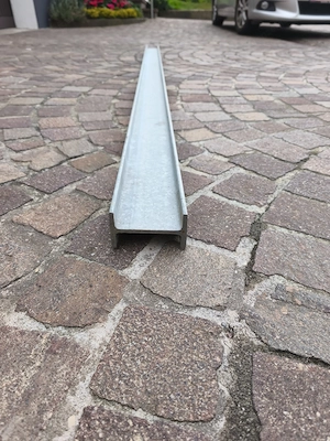 Verzinkter U-Stahlträger UNP 80   211,4 cm  Bild 2