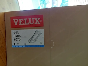 2x Velux Schwingfenster GGL PK06 3070 mit Zubehör